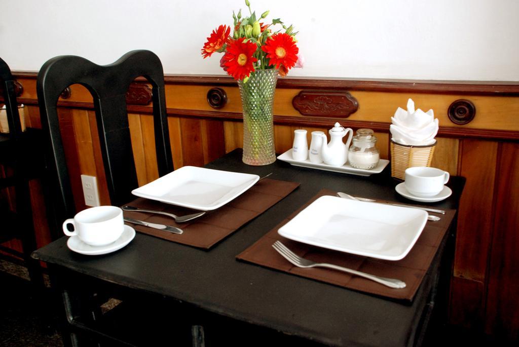 Hue Home Hotel Εξωτερικό φωτογραφία
